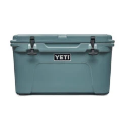 Yeti Tundra 45 Cooler 19 Yeti Tundra 45 Cooler -Outdoor Camping Series Store 190394 RiverGreen Cooler Studio Dealers 45 River Green Front 2400x2400 1